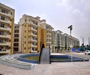 2 BHK Flat at Rs 41 L in Nirmal Chhaya Zirakpur, Chandigarh.