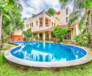 6 bhk Farm House for sale in Injambakkam