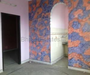  Corner 2 bhk Apartment/Flat for sale in Rohini