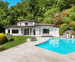 Bungalow/Villa for sale in Sector 47