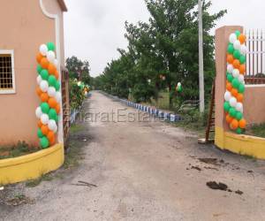 Residential in airport county  Timmapur Hyderabad 6.0 Lakh