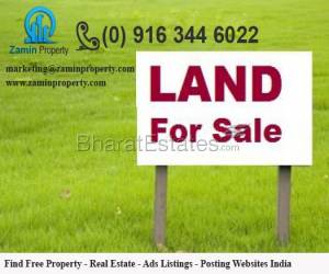 English Medium Running School Available At Howrah