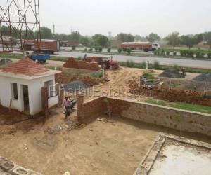 Plot/Land for sale in Pari Chowk