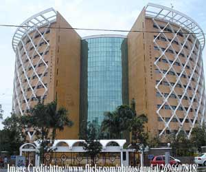 Cyber-towers-HITEC-CIty