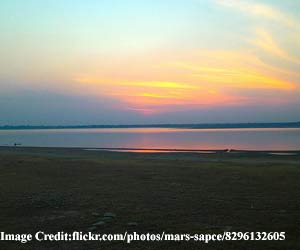 Himayat-Sagar-Lake