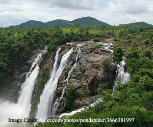 Shivanasamudram-waterfalls