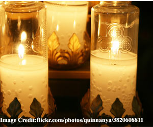 Container-or-filled-candles