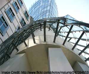 dancing-house-concept